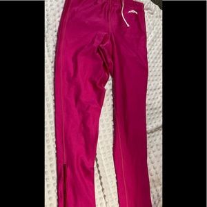 HIND pink leggings size large. Zippers on sides of ankles.